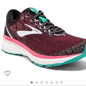 Brooks ghost 11 women’s size 10.5 NWT